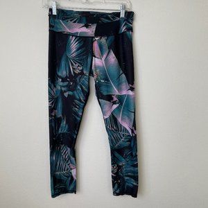 Fabletics Palm Tropical Print Crop Leggings Pocket